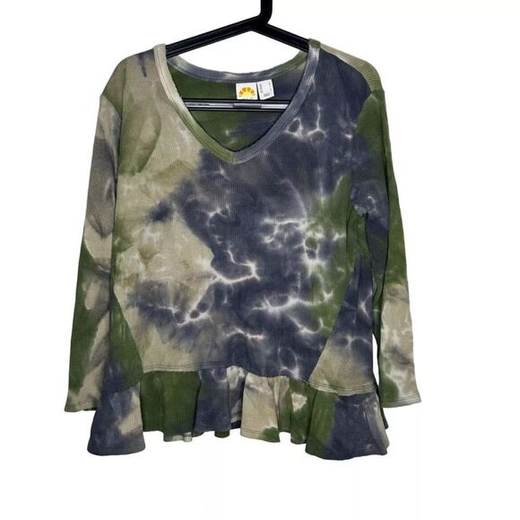 C&C California Tops - C&C California Green and Gray Tie-Dye Blouse